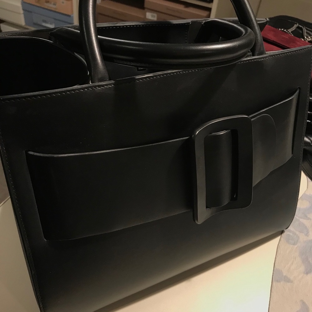 NEVER WORN BOYY BAG!